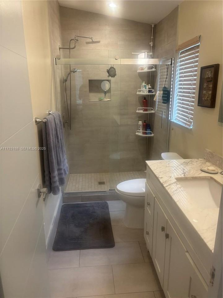 10265 Southwest 24th Court - Photo 3 of 12