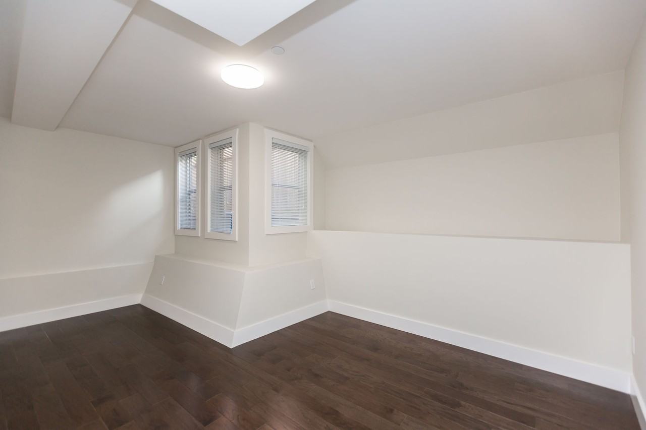 1445 Mason - Photo 6 of 25