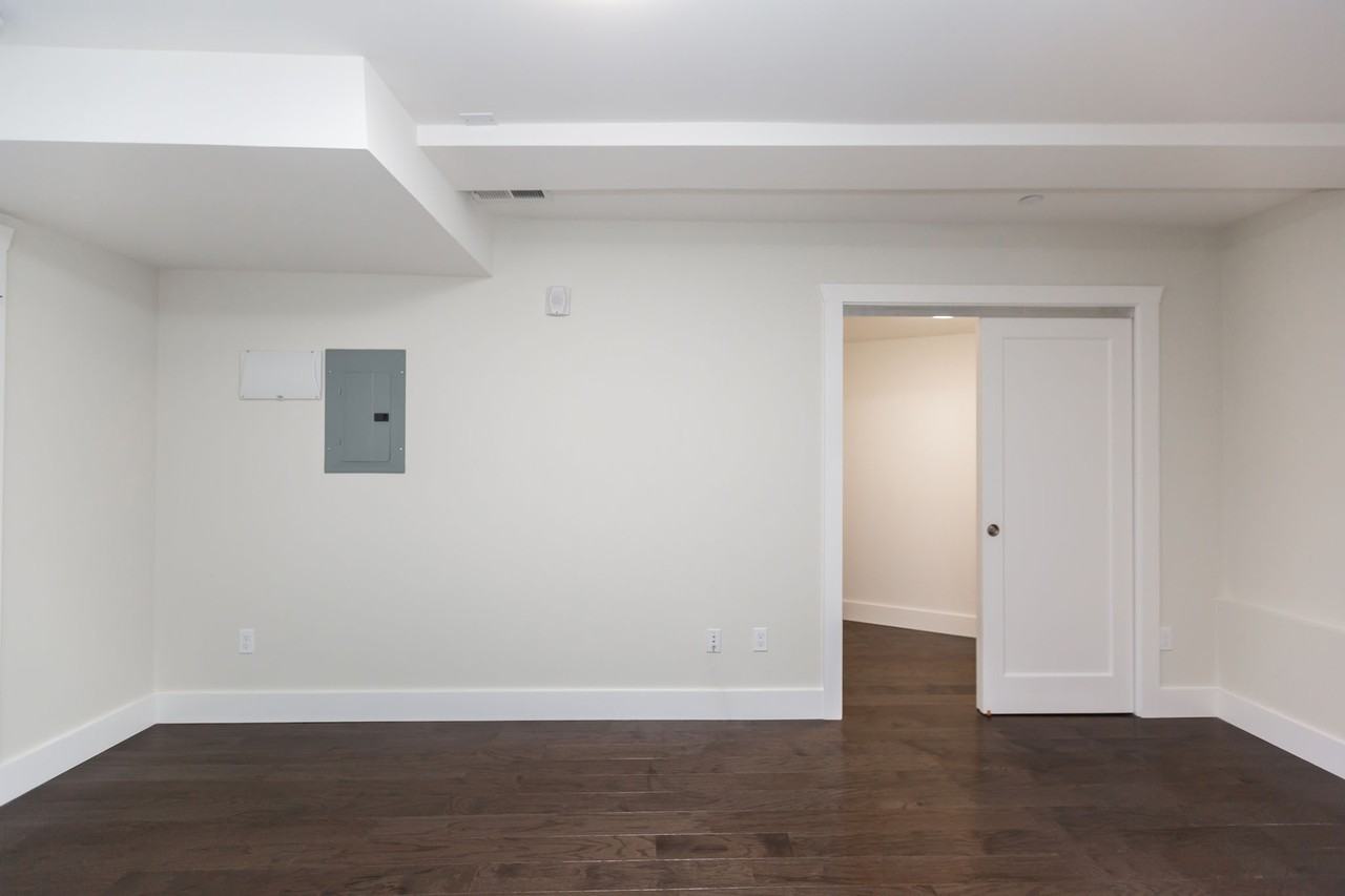 1445 Mason - Photo 7 of 25
