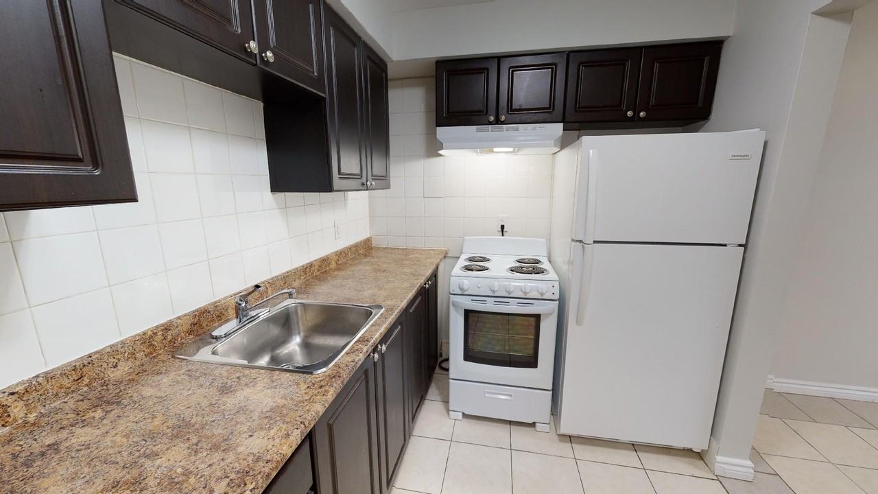 Sandwich Street Apartments - Photo 6 of 24