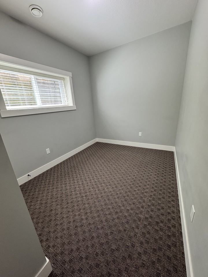 8409 Kimball Street - Photo 4 of 8