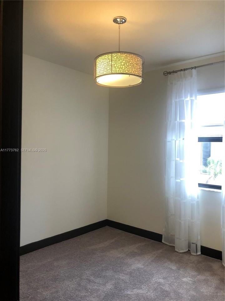 15668 Northwest 91st Court - Photo 2 of 20