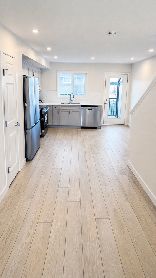 Spacious 3 Bedroom Duplex in Aster | Single Garage | Available Now - Photo 6 of 30