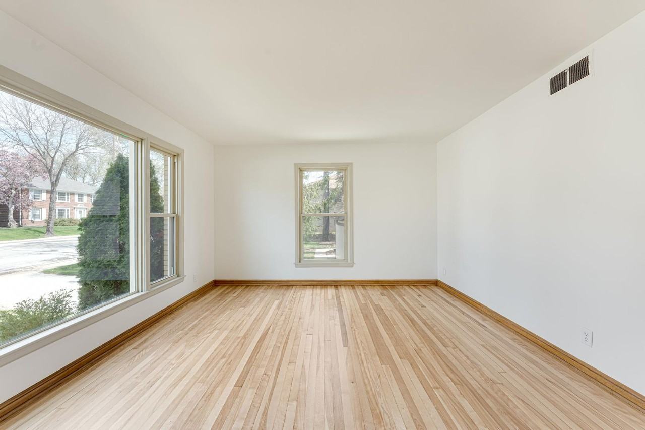 8201 W North Ave - Photo 6 of 11