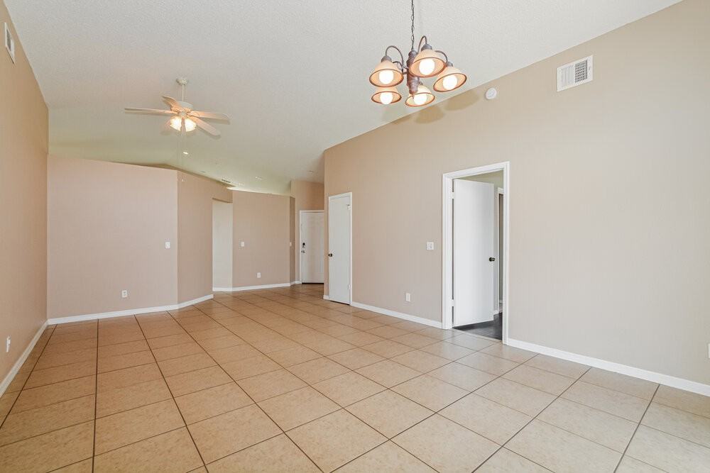 3100 Orchard Pl - Photo 5 of 16