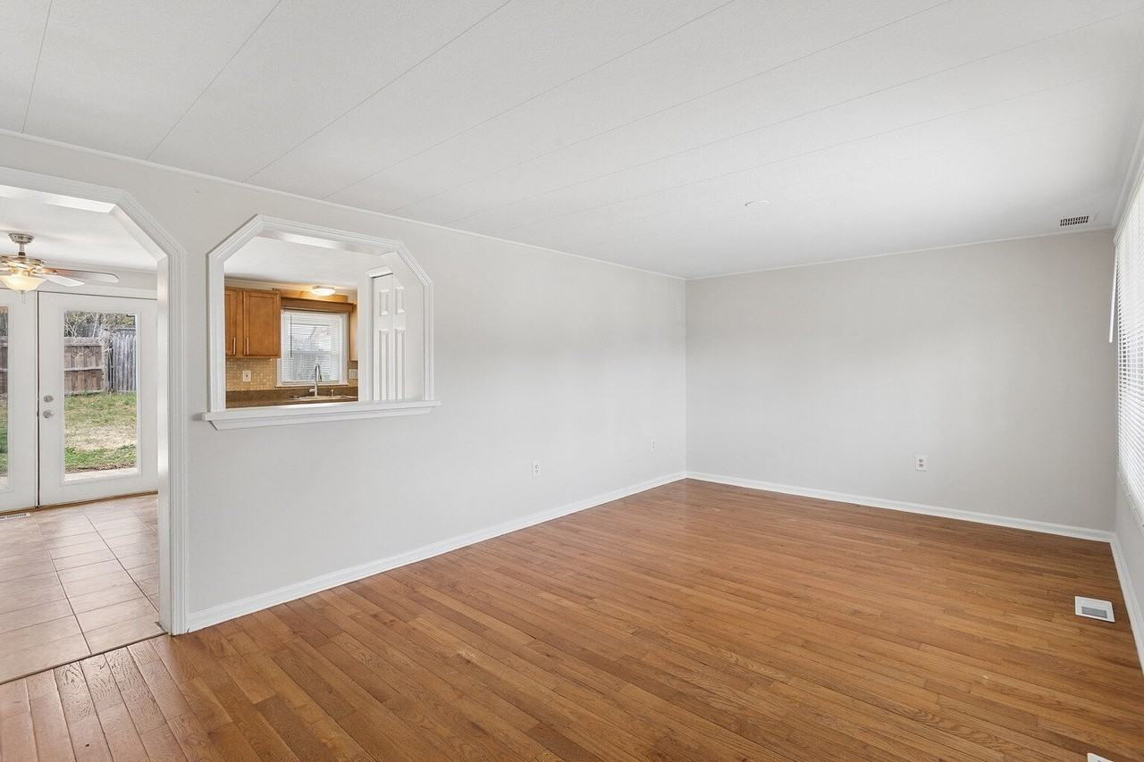 30 Girard Ave #1 - Photo 3 of 20