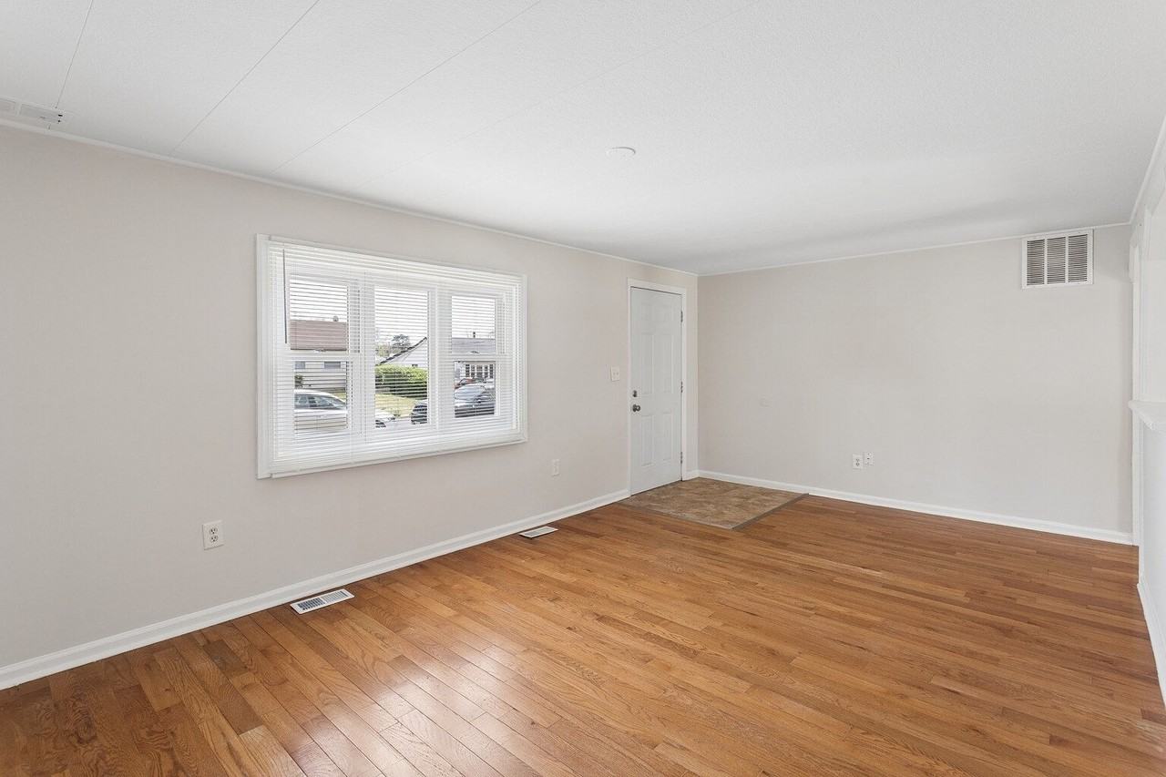 30 Girard Ave #1 - Photo 4 of 20