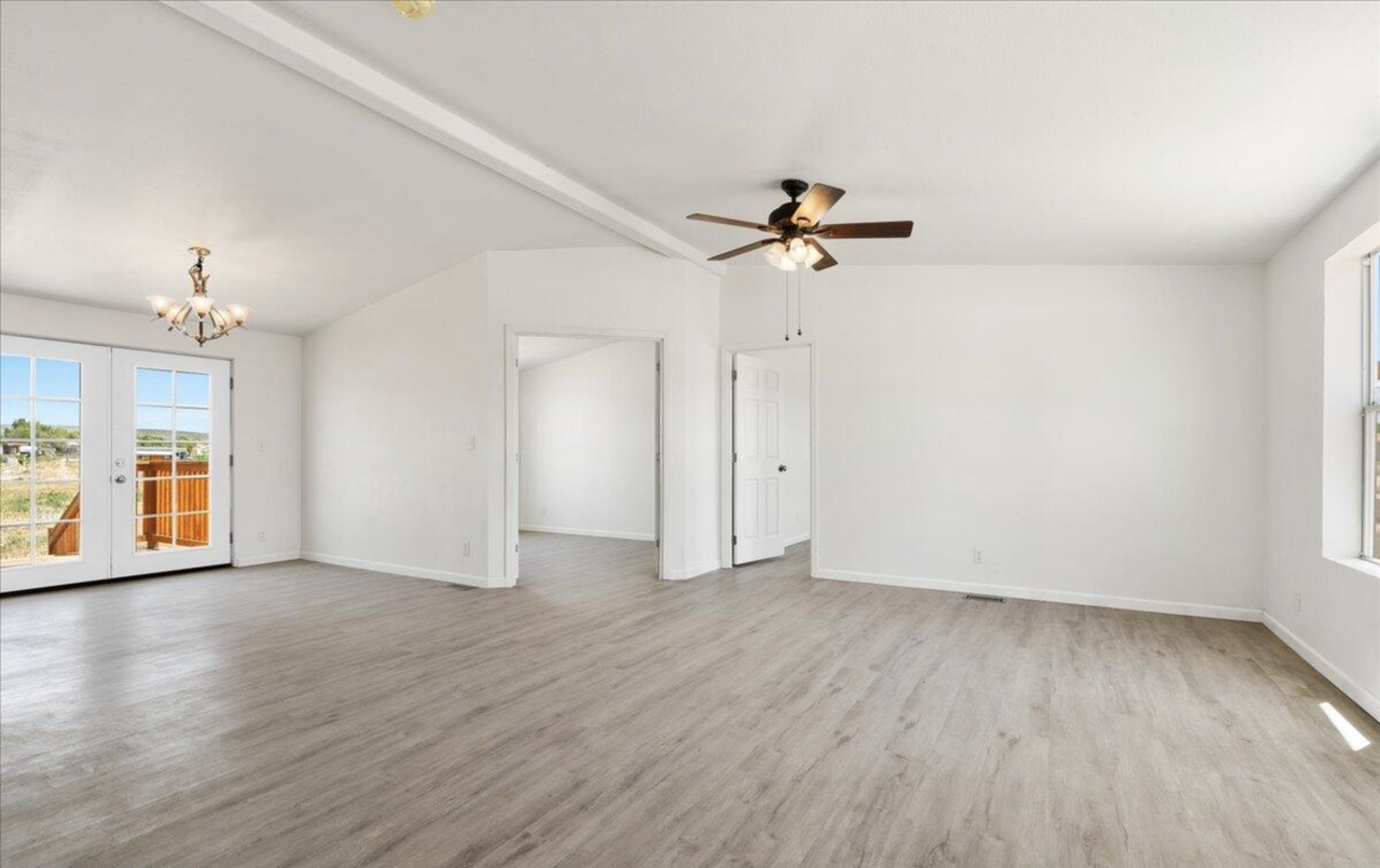 24175 N Los Angeles St #1 - Photo 4 of 15