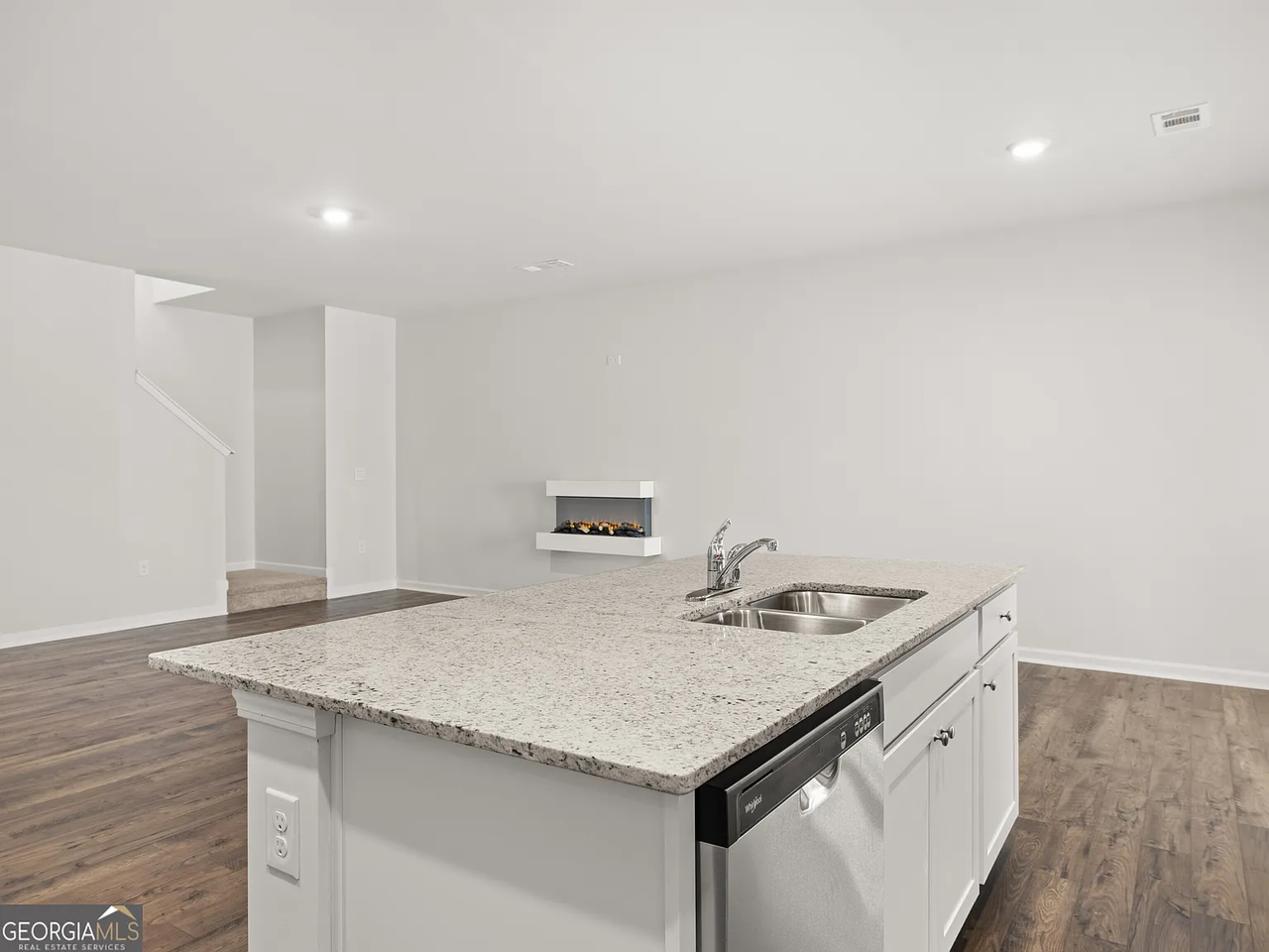 50 Rustin Rdg #1 - Photo 4 of 37