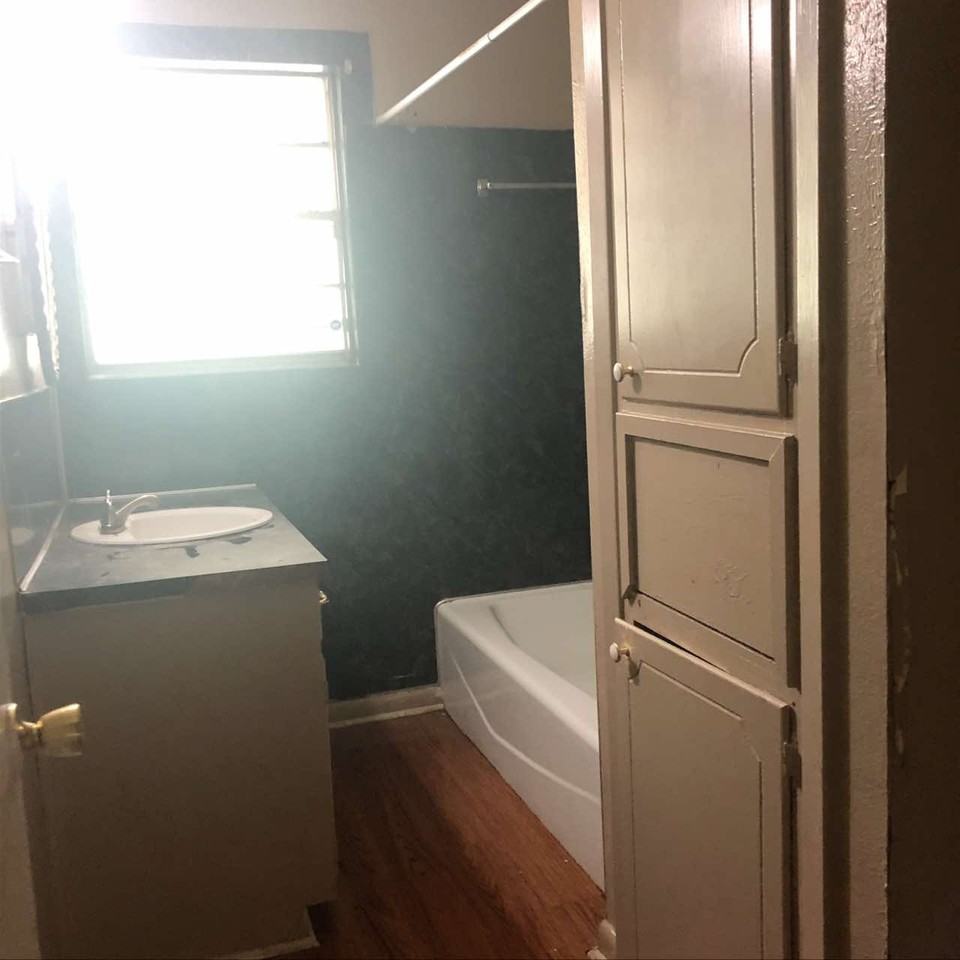 4004 Lee Ct #1 - Photo 7 of 9