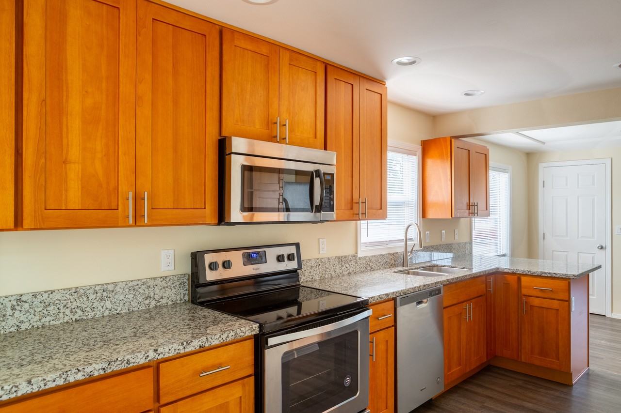 13107 Se Division St #1 - Photo 3 of 23