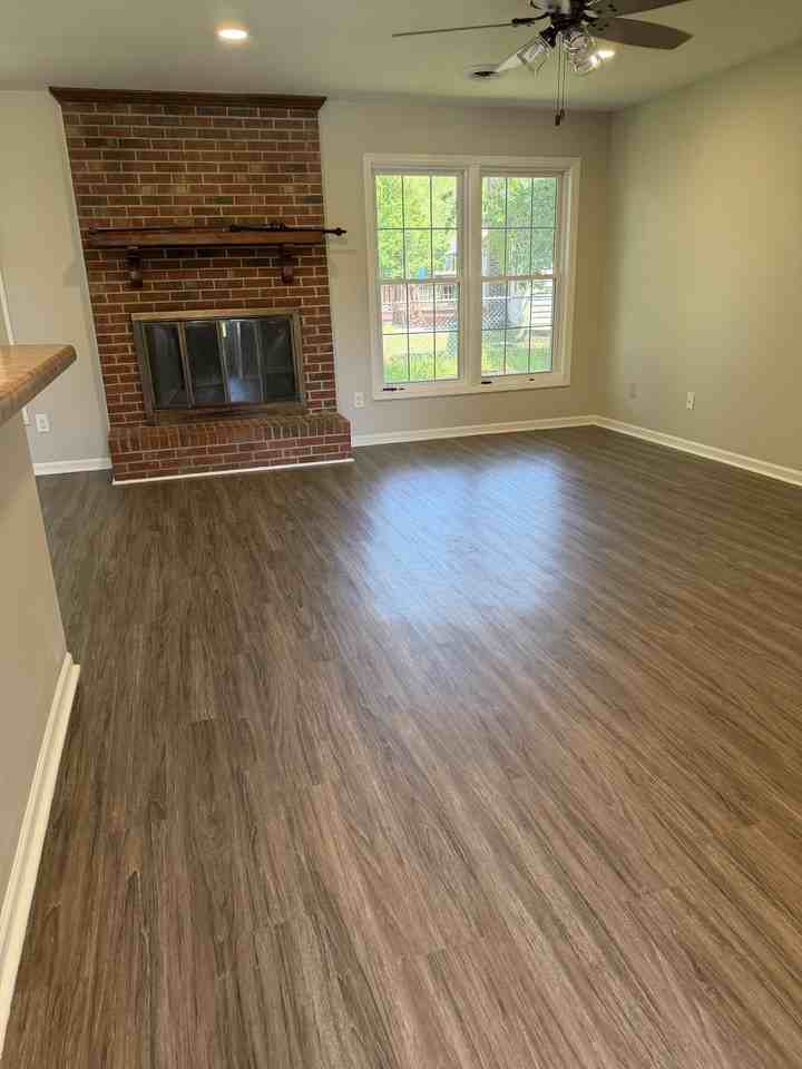 203 Woodcrest Ct #1 - Photo 3 of 22