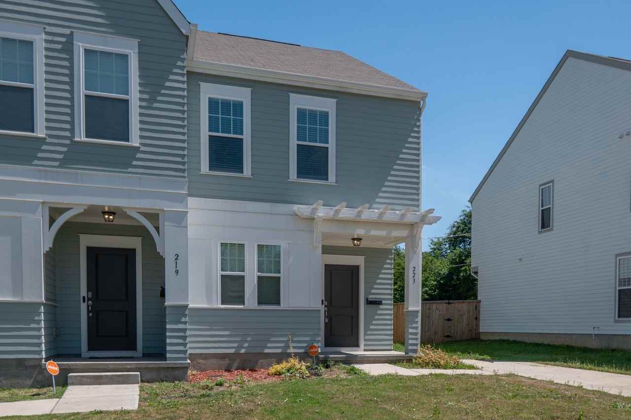 223 Hoskins Avenue Dr #1 - Photo 3 of 40