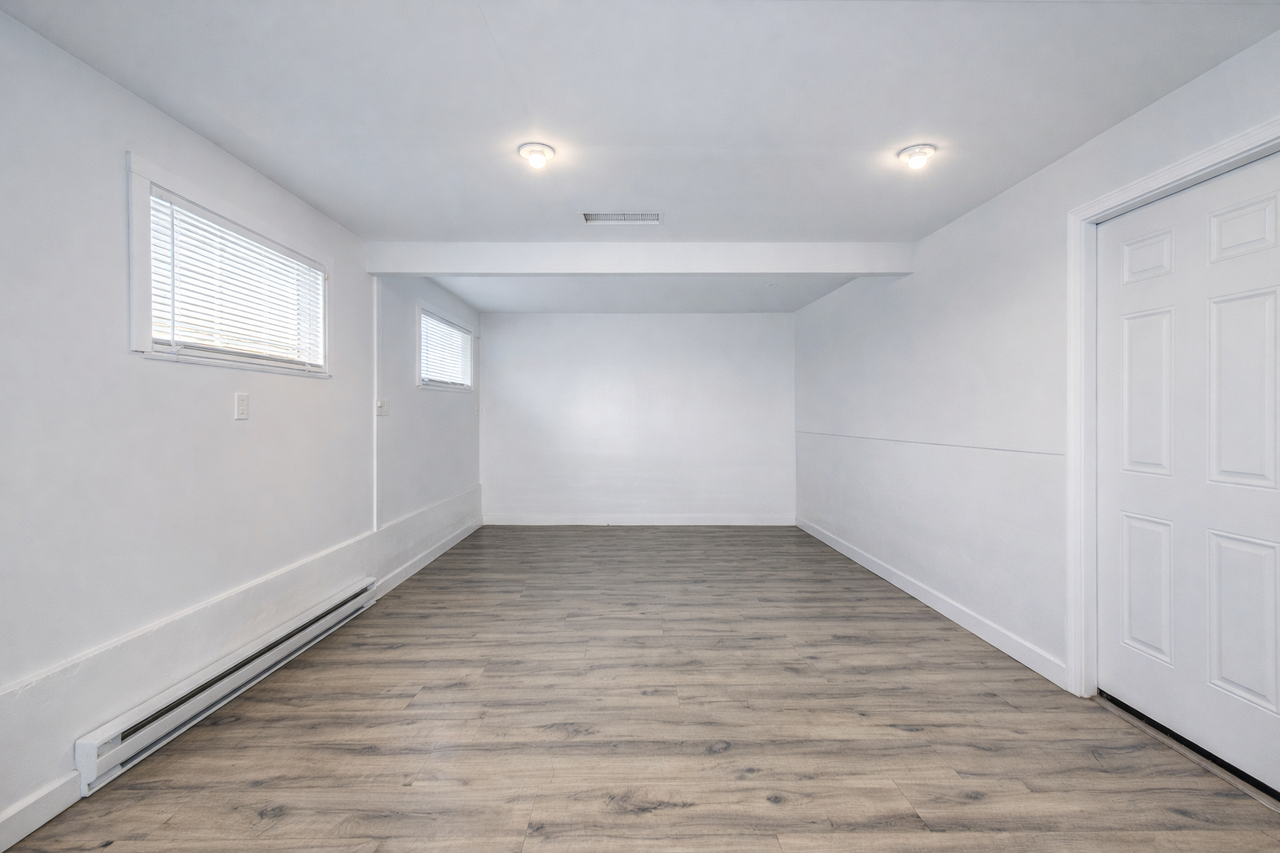 2579 Sugarpine St Bsmt #BS - Photo 2 of 16