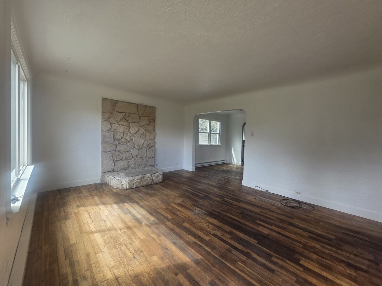 MHH 12-5- 1457 Sixth St NW Salem, OR 97304 #1 - Photo 6 of 44