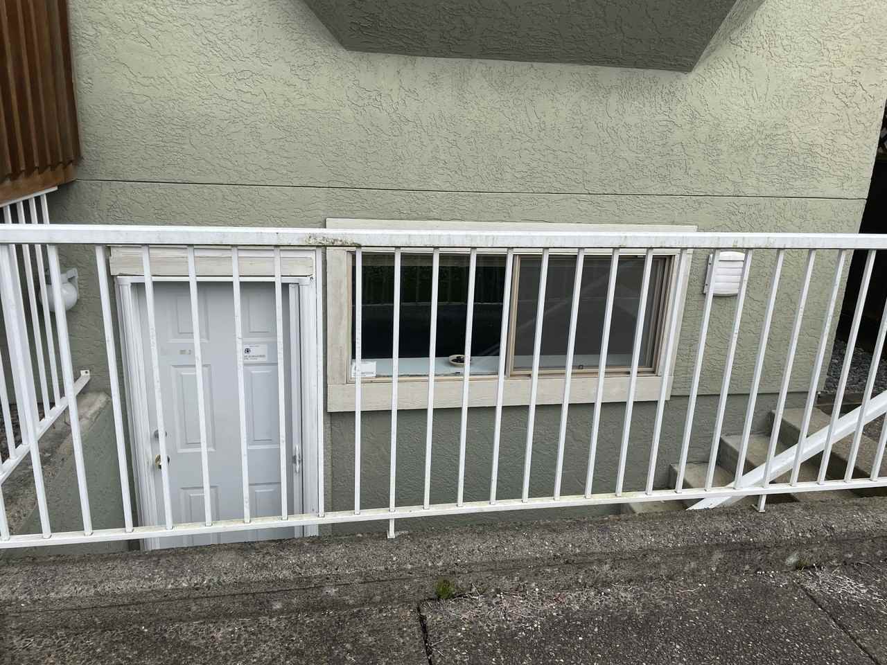 6039 Ontario St #1 - Photo 2 of 8