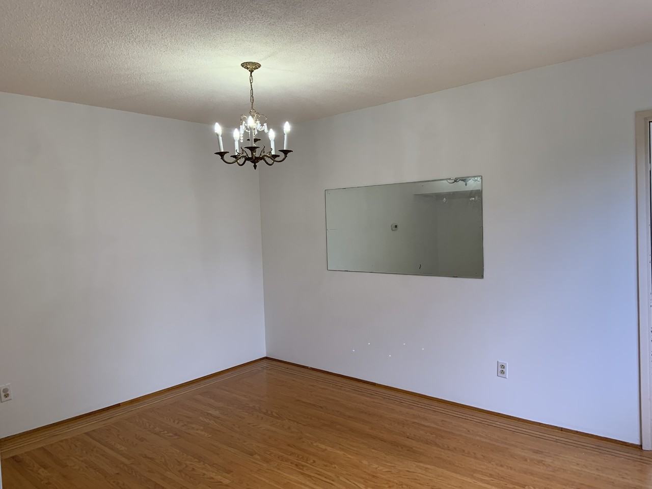 5342 9a Ave #1 - Photo 5 of 13