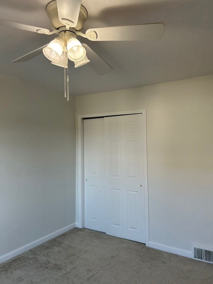 133 Byberry RdEC C-7 #ECC7 - Photo 3 of 13