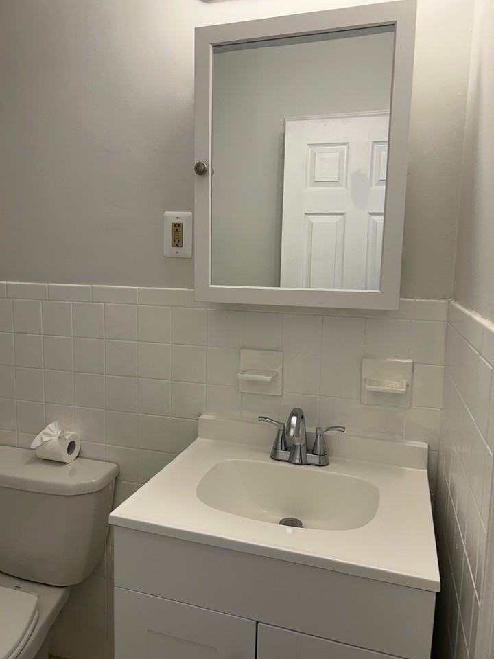 133 Byberry RdEC C-7 #ECC7 - Photo 6 of 13