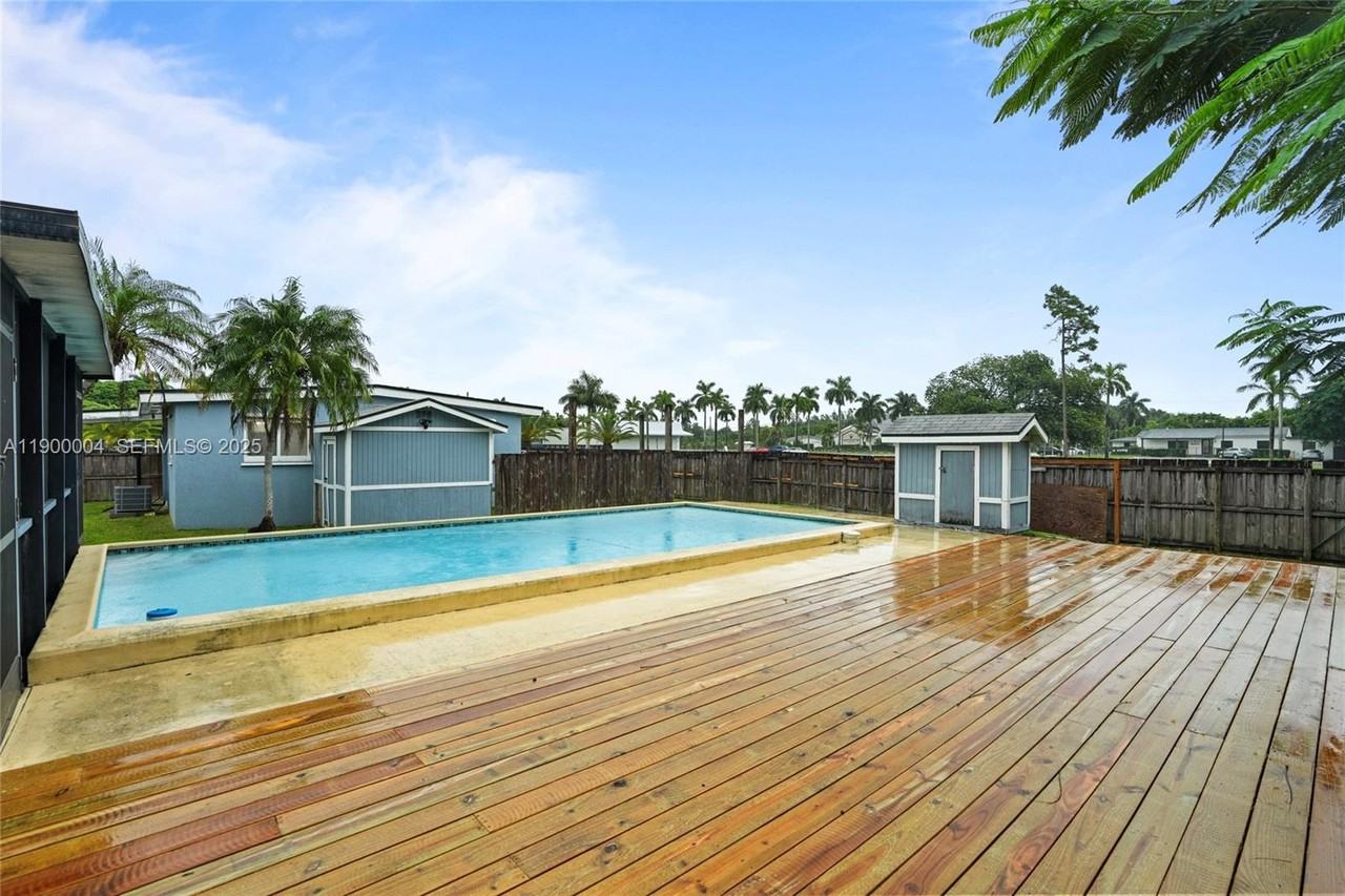 44 Northwest 19th Street #1 - Photo 2 of 35