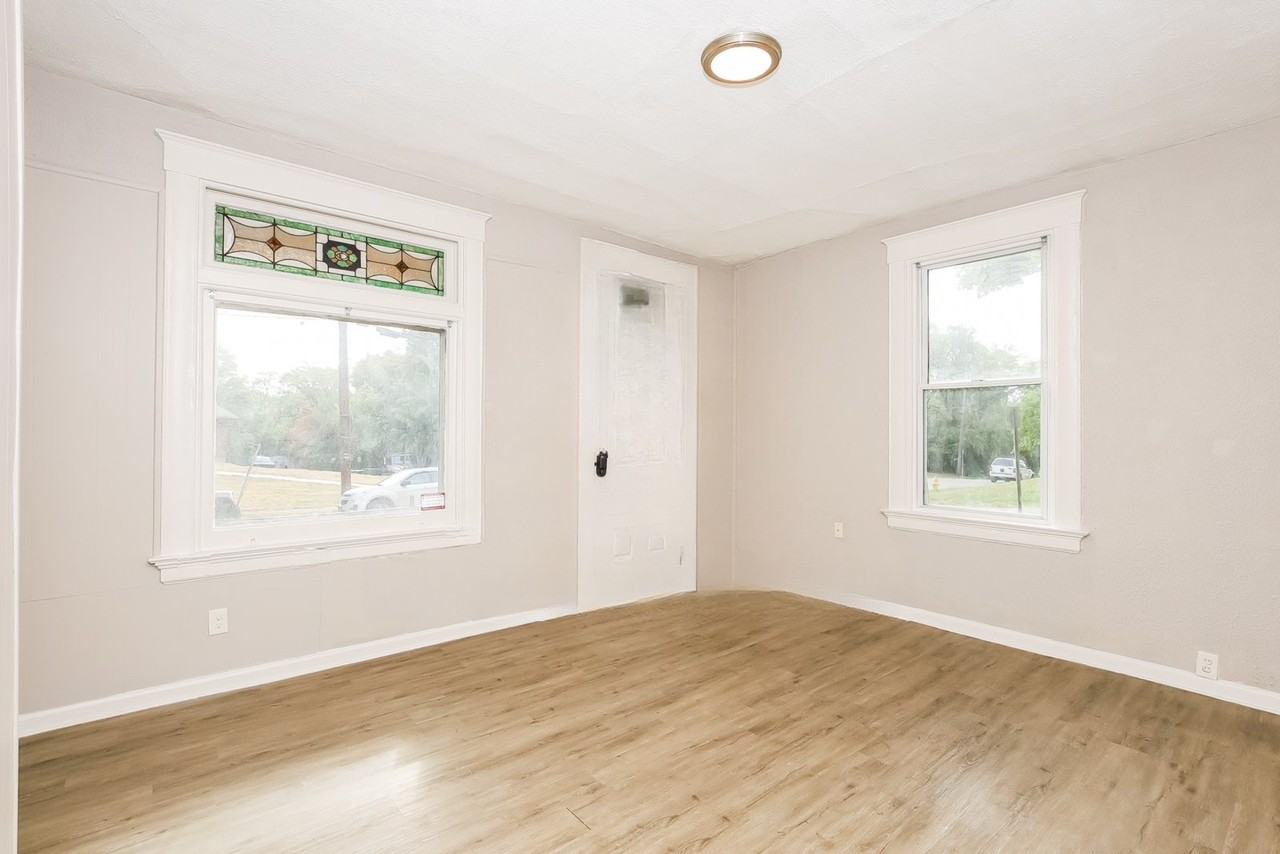 4001 Herron Ave - Photo 6 of 7