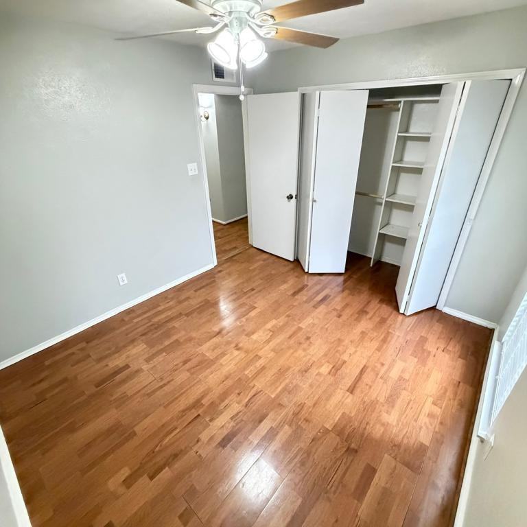 1721 Brazoria Dr - Photo 7 of 15