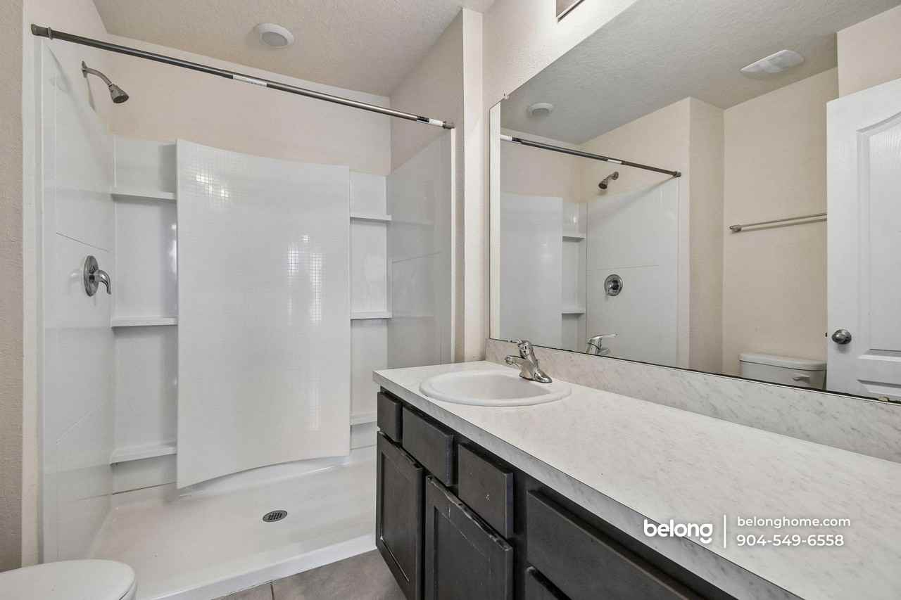 4038 Oak Mill Rd - Photo 2 of 16