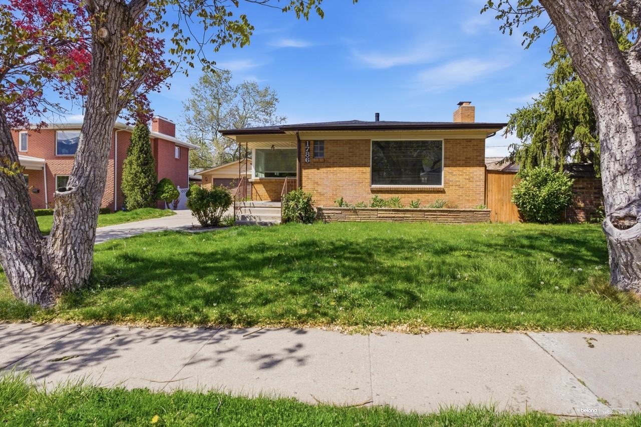 1786 S 2100 E - Photo 2 of 30