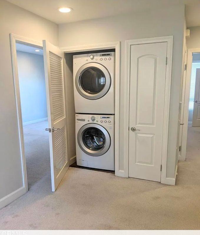 28 N 3rd St Apt B214 - Photo 3 of 9