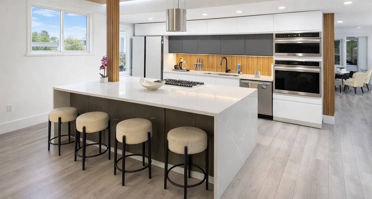 21326 88A Ave - Photo 6 of 13