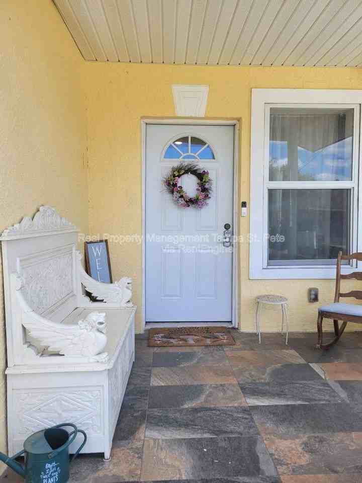 1711 E New Orleans Ave - Photo 3 of 10