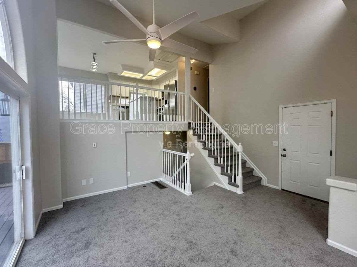 1440 Braewood Ave - Photo 3 of 10