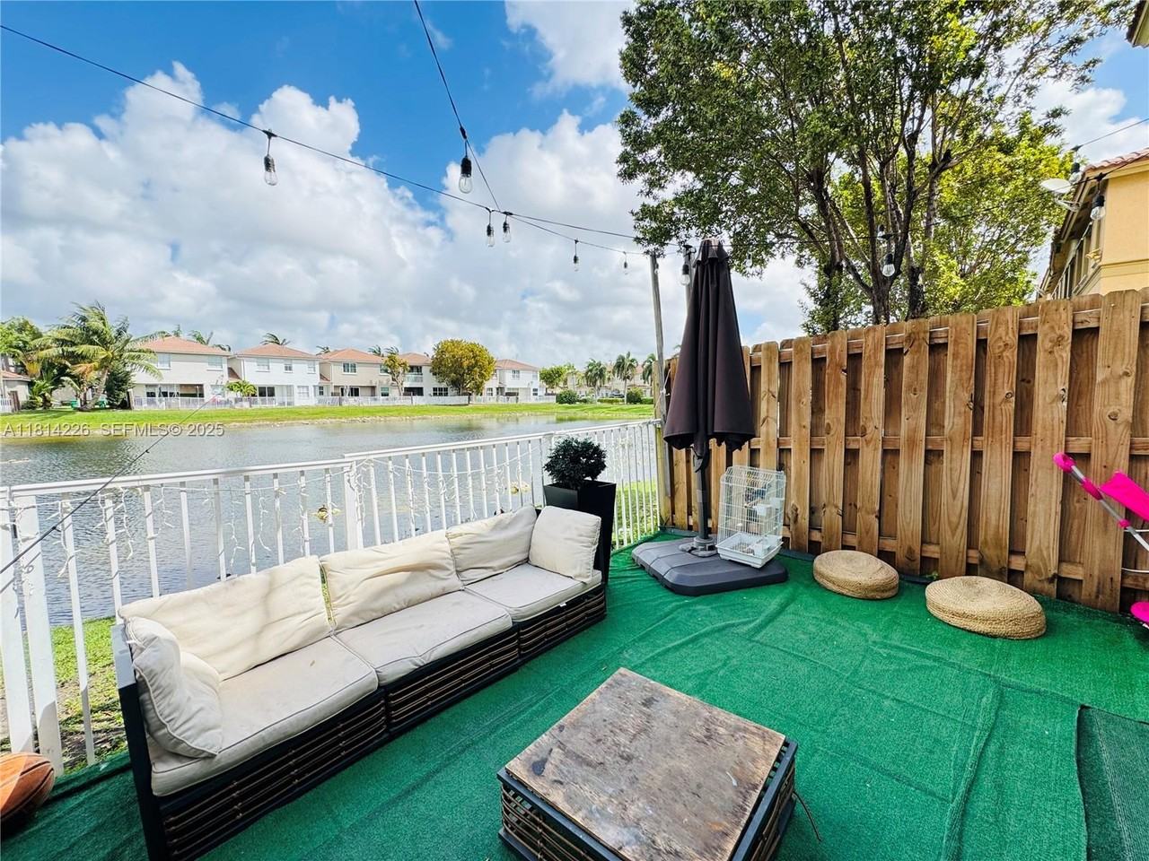 10833 Northwest 83rd Street #7 - Photo 4 of 34