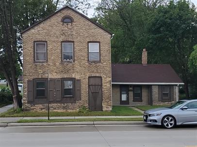 1336 S 10th St - Photo 3 of 13