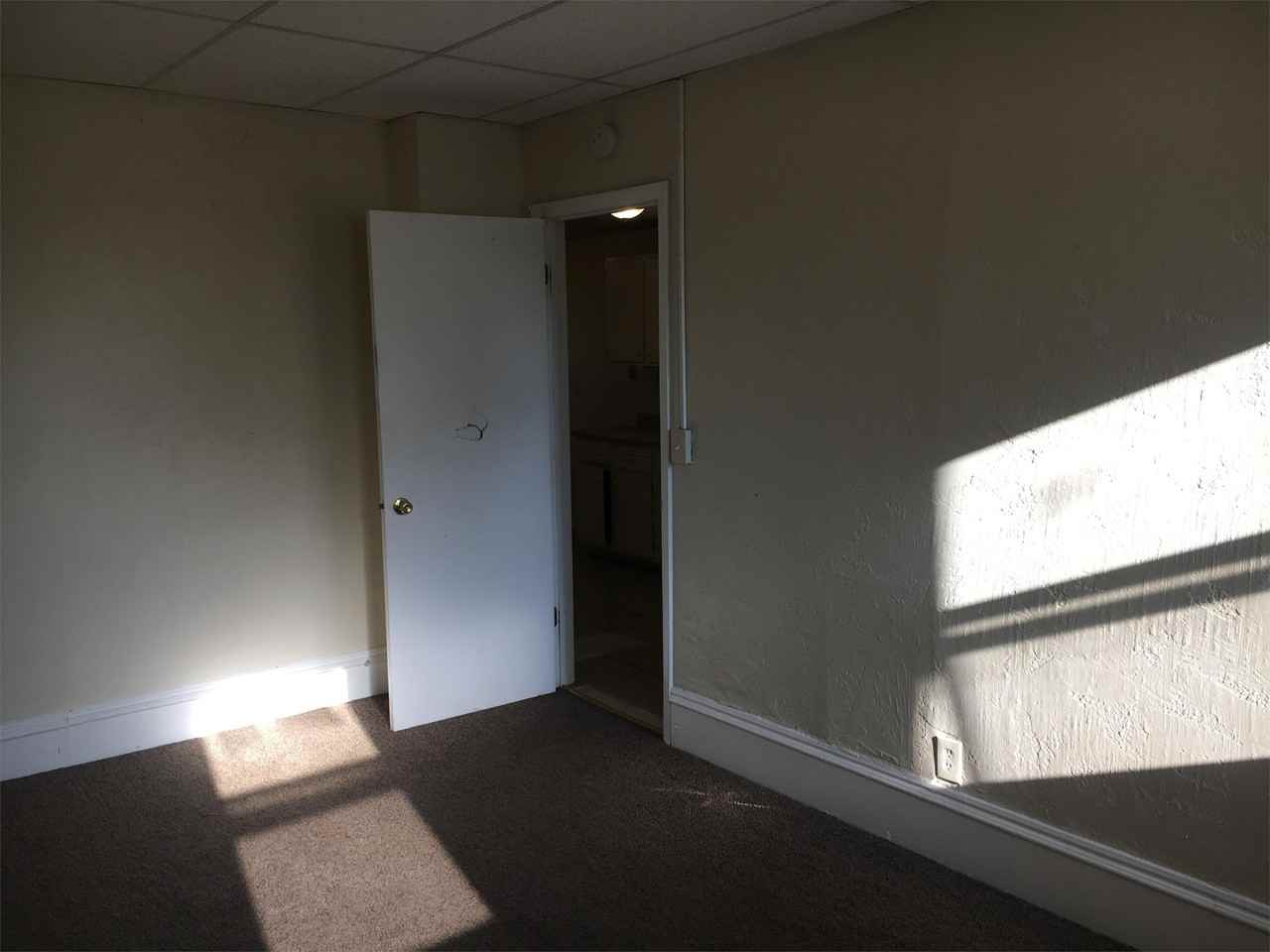 1336 S 10th St - Photo 3 of 13