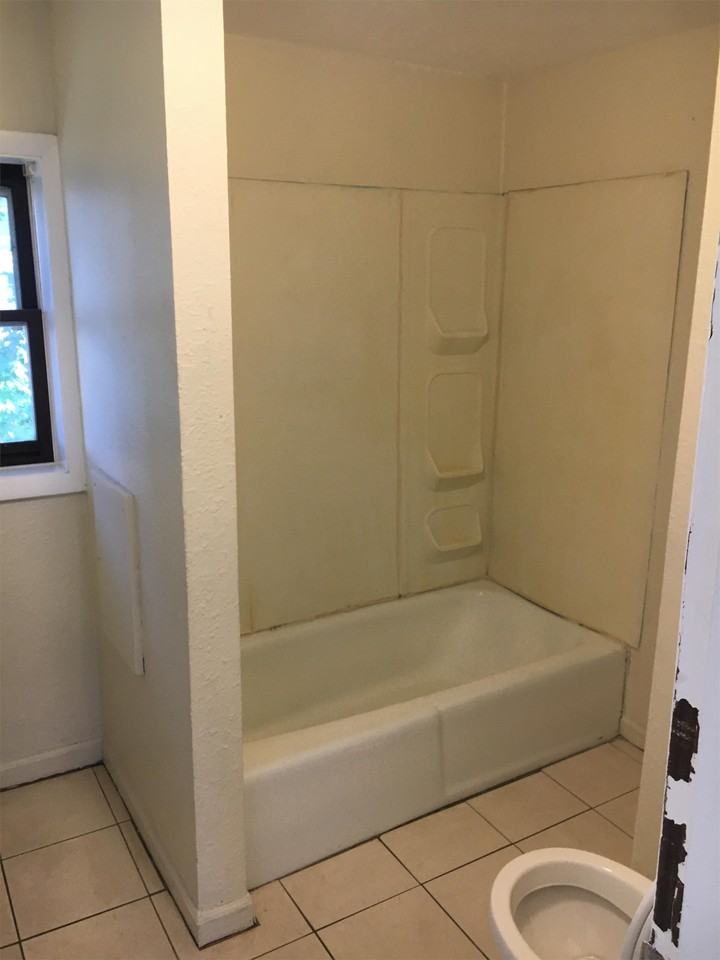 1336 S 10th St - Photo 5 of 13