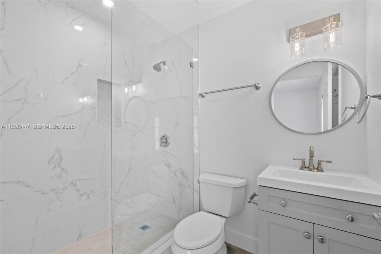 15862 Southwest 286th Street - Photo 6 of 50