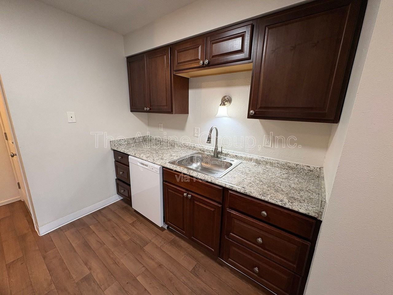 17890 Sw Alexander St #11