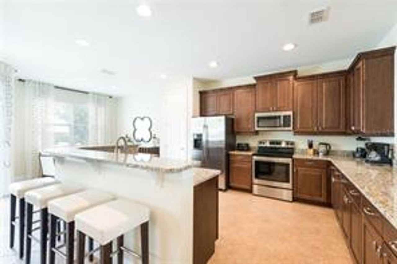 241 Lasso Dr - Photo 6 of 44