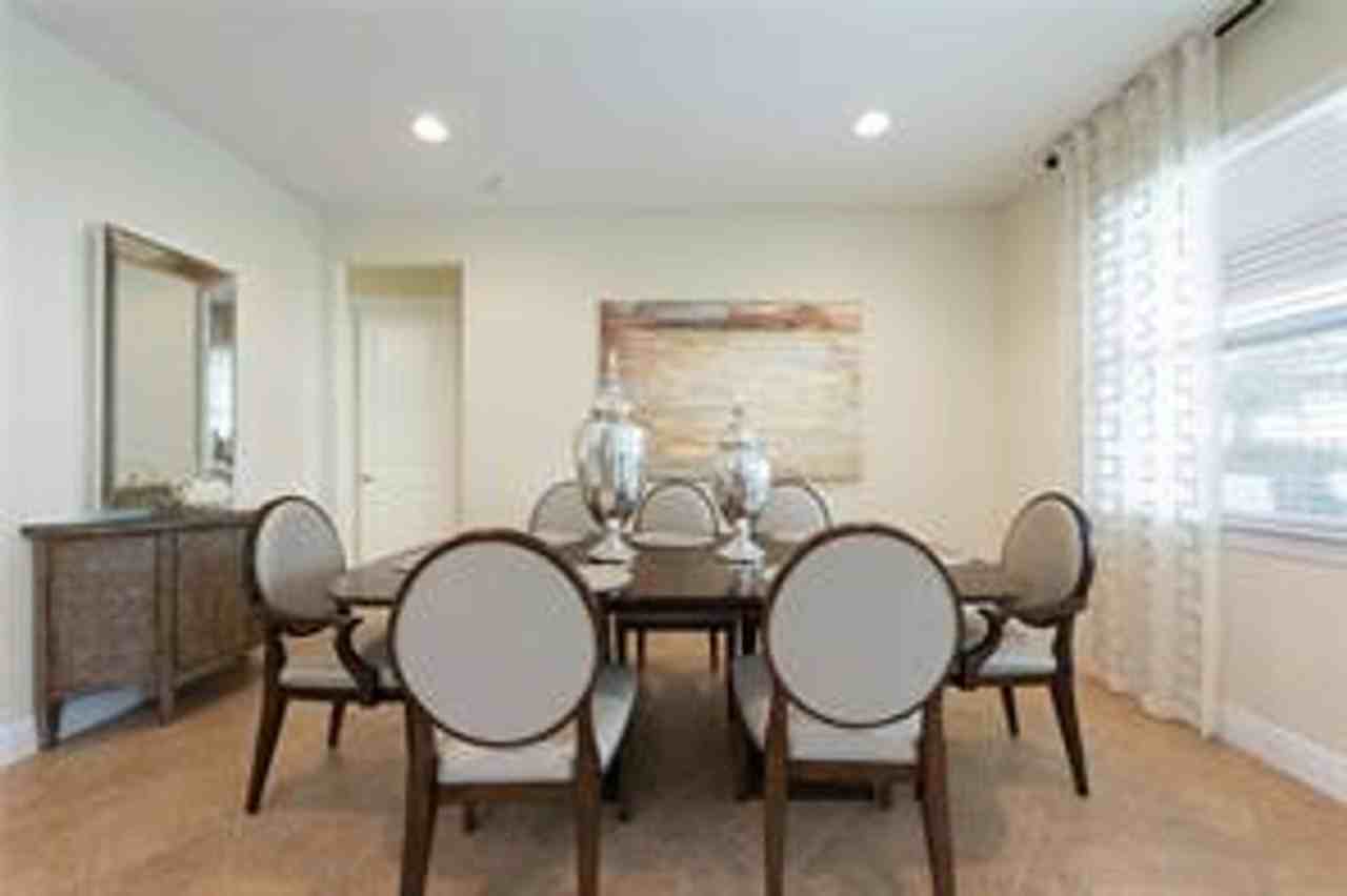 241 Lasso Dr - Photo 7 of 44