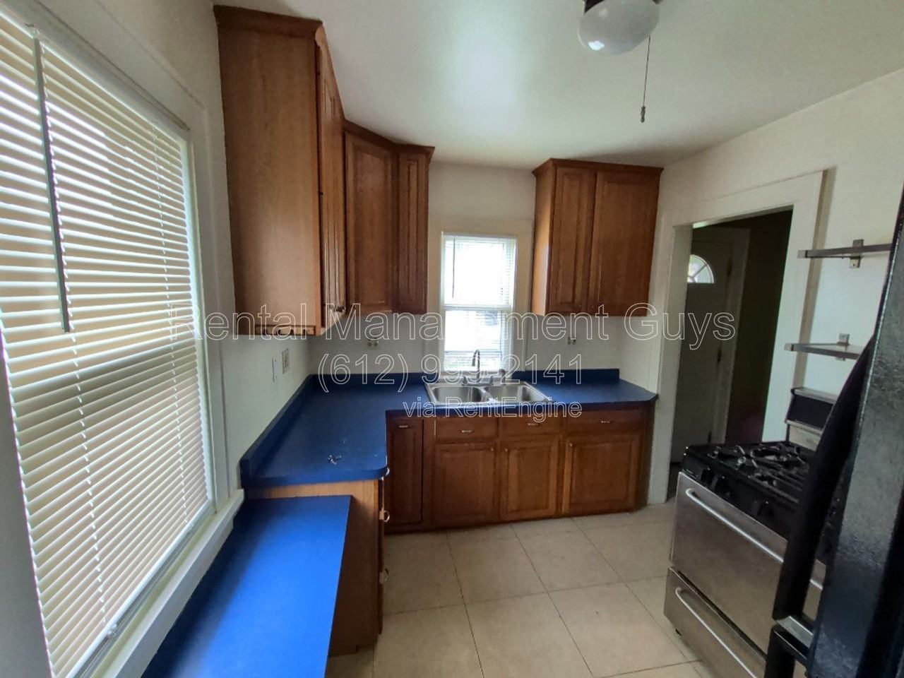 1801 Thomas Ave N - Photo 5 of 15