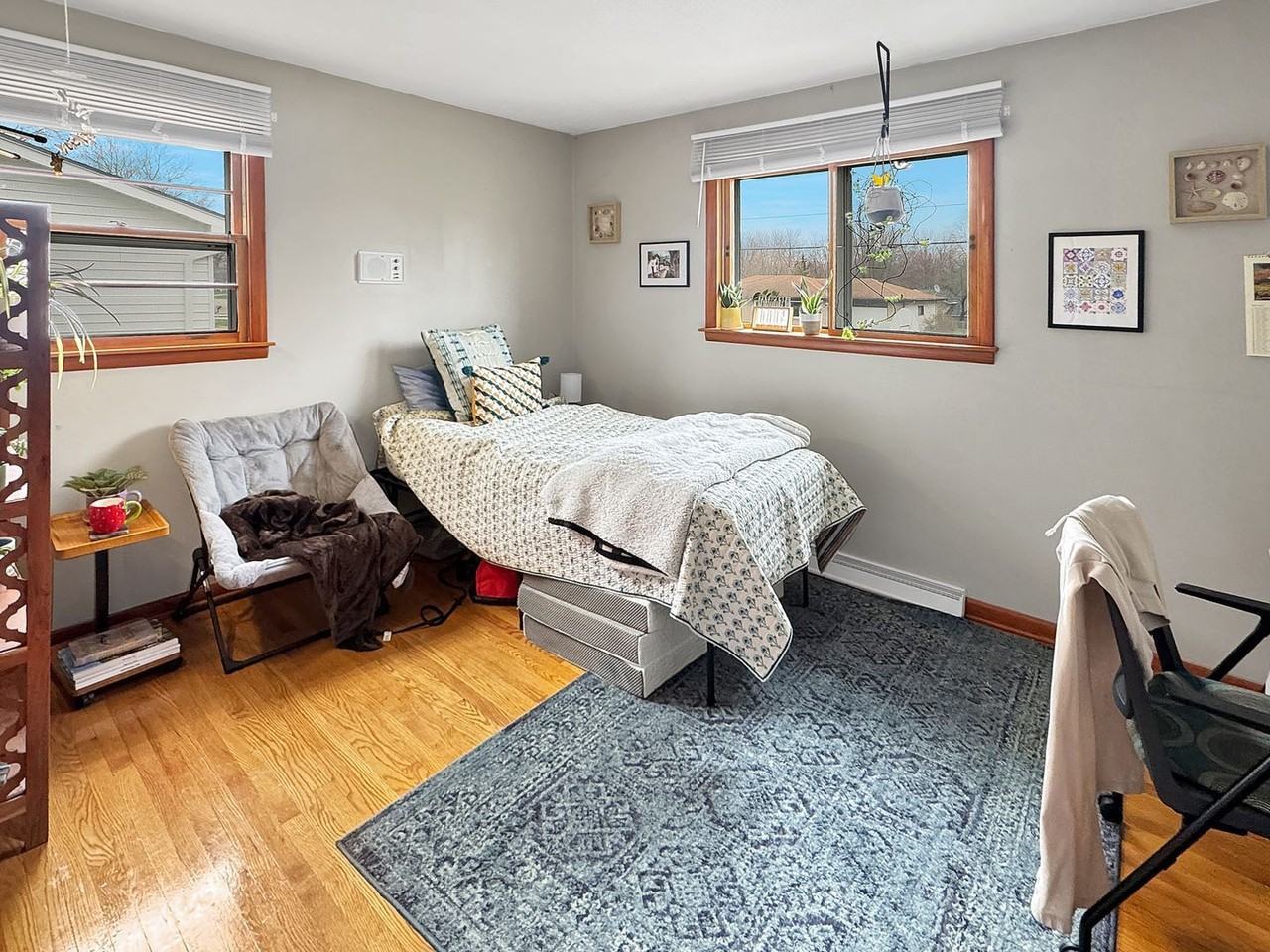 1731 Ridgewood Ave Se - Photo 3 of 13