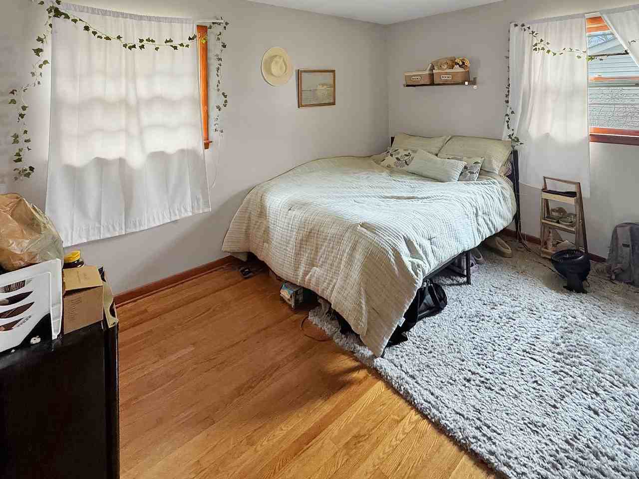 1731 Ridgewood Ave Se - Photo 4 of 13