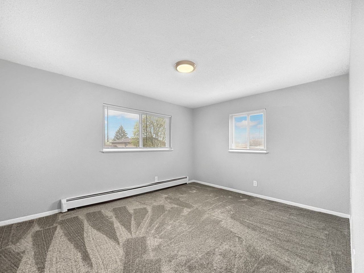 2420 36th St Sw #5 - Photo 6 of 7