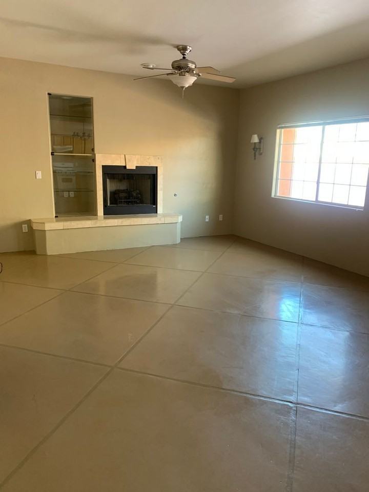 2940 N Adelaide Farms Pl - Photo 6 of 18