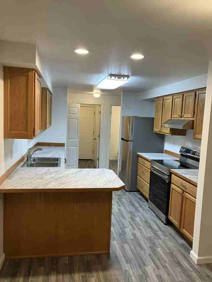 407 N 5th Ave Sw #A - Photo 4 of 6