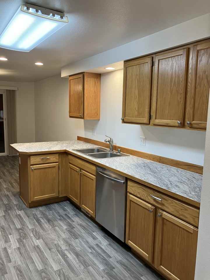 407 N 5th Ave Sw #A - Photo 6 of 6