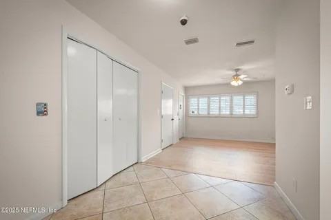 1537 2nd Ave N #NA - Photo 4 of 29