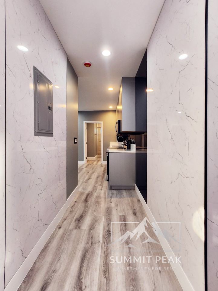 236 N San Gabriel Ave #8 - Photo 3 of 23