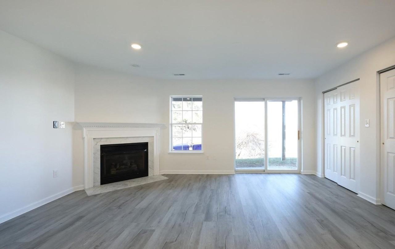 16072 Sherwin Ct #NA - Photo 6 of 41